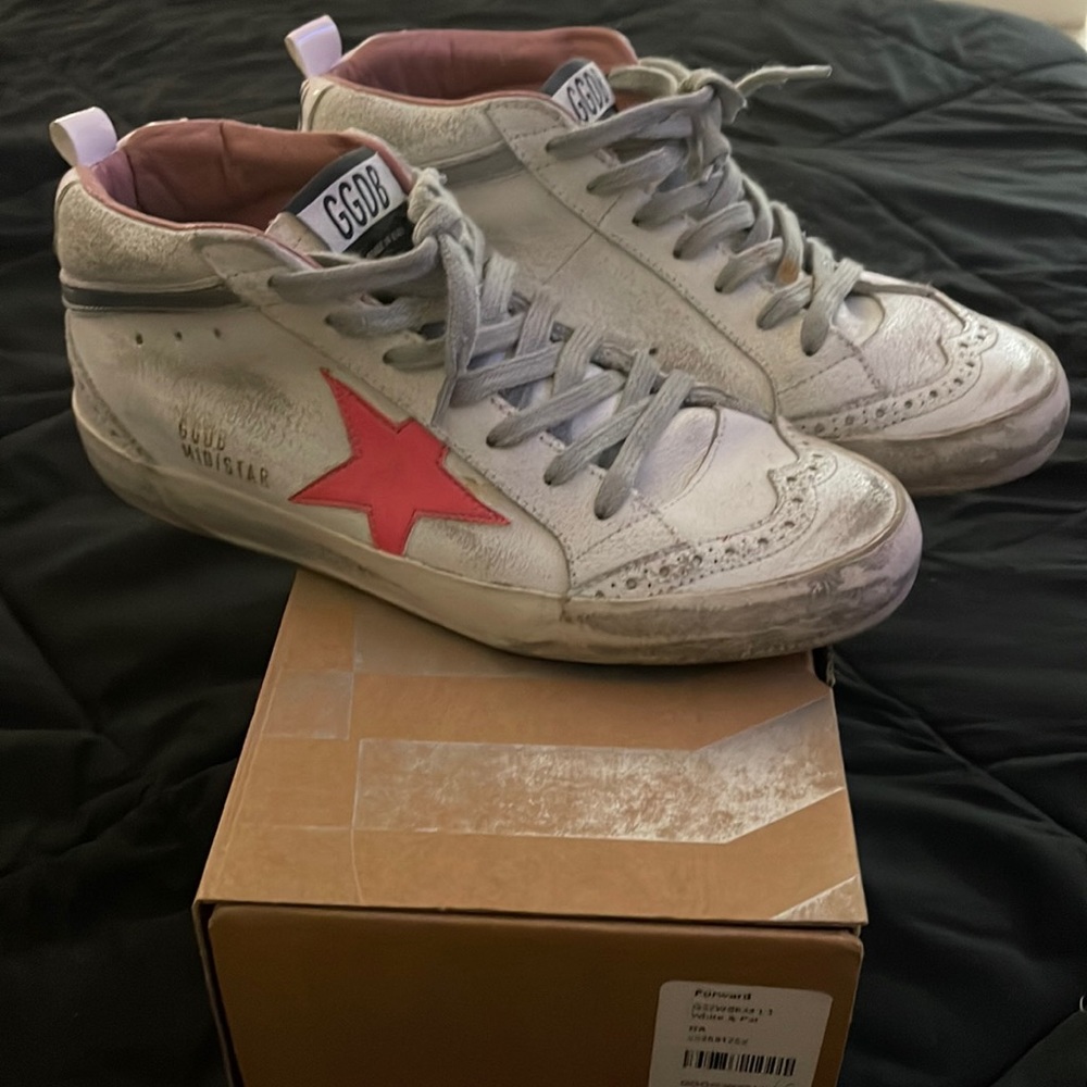 AUTHENTIC GOLDEN GOOSE Womens Size 36 - mid - white/pink patent leather